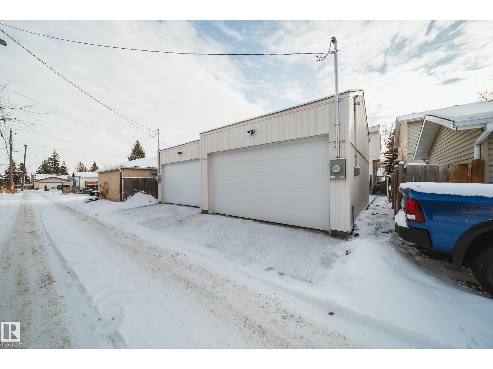 7540 80 AV NW, Edmonton