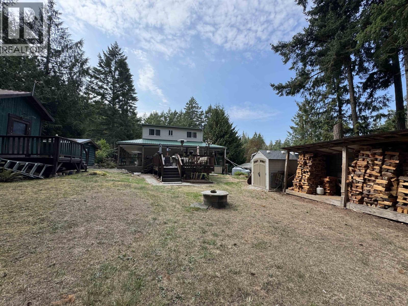 714 CHARTER ROAD, Mayne Island