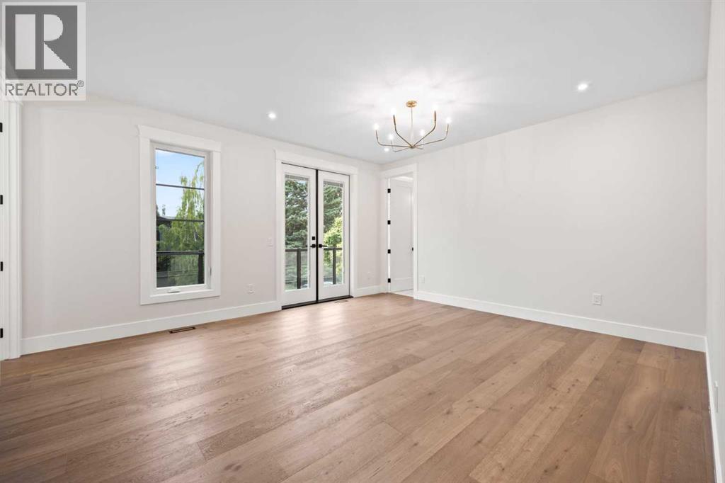 Single Family House for Sale in  Varsity Estates Road NW Varsity Calgary 