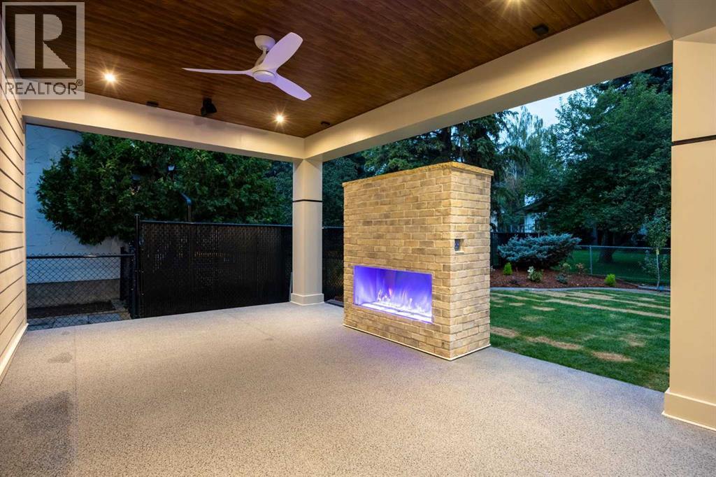 Single Family House for Sale in  Varsity Estates Road NW Varsity Calgary 