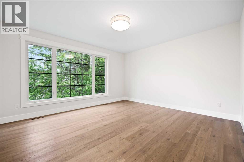 Single Family House for Sale in  Varsity Estates Road NW Varsity Calgary 