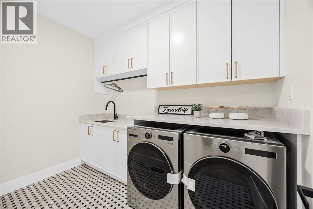 Single Family House for Sale in  Varsity Estates Crescent NW Varsity Calgary 