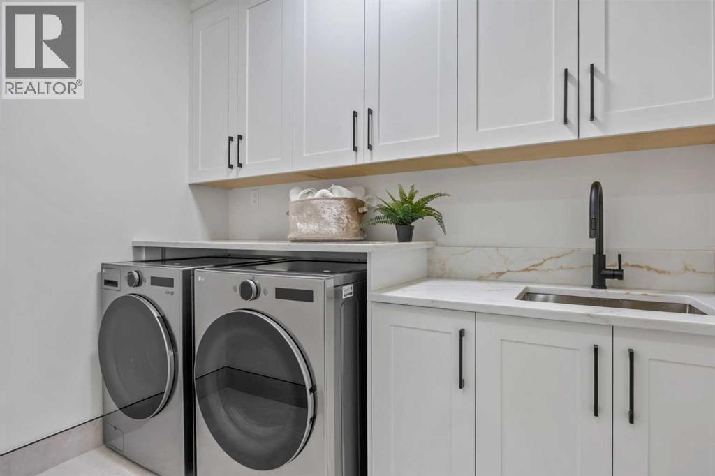 Single Family House for Sale in  Vardana Place NW Varsity Calgary 