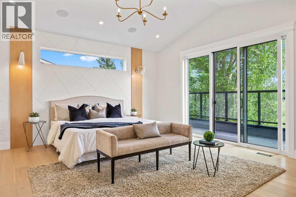 Single Family House for Sale in  Vardana Place NW Varsity Calgary 