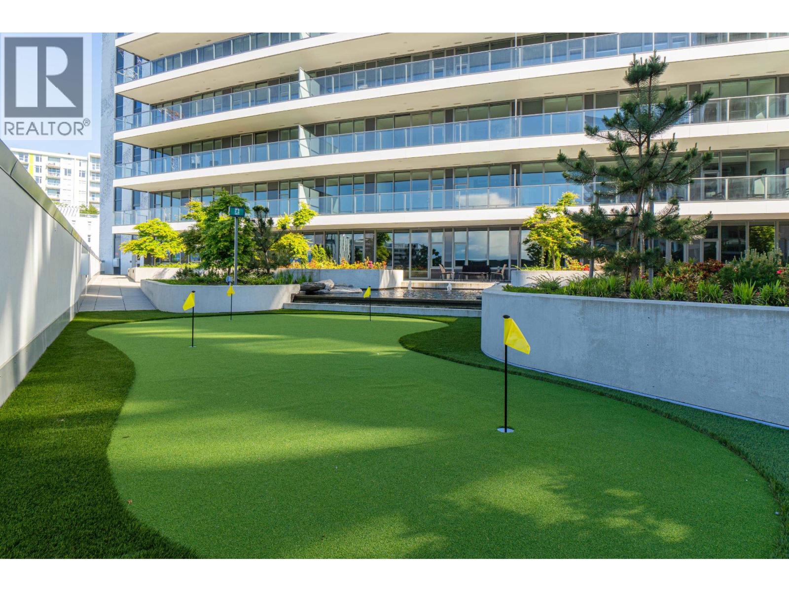 #582-8608 HAZELBRIDGE Way, Richmond