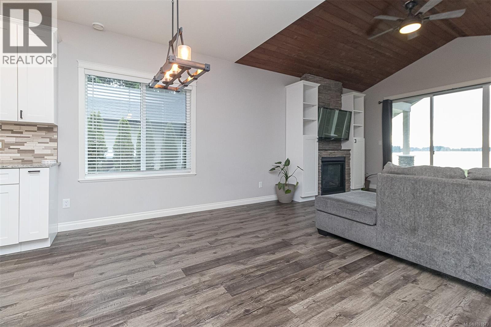 1996 Glenidle Rd, Sooke