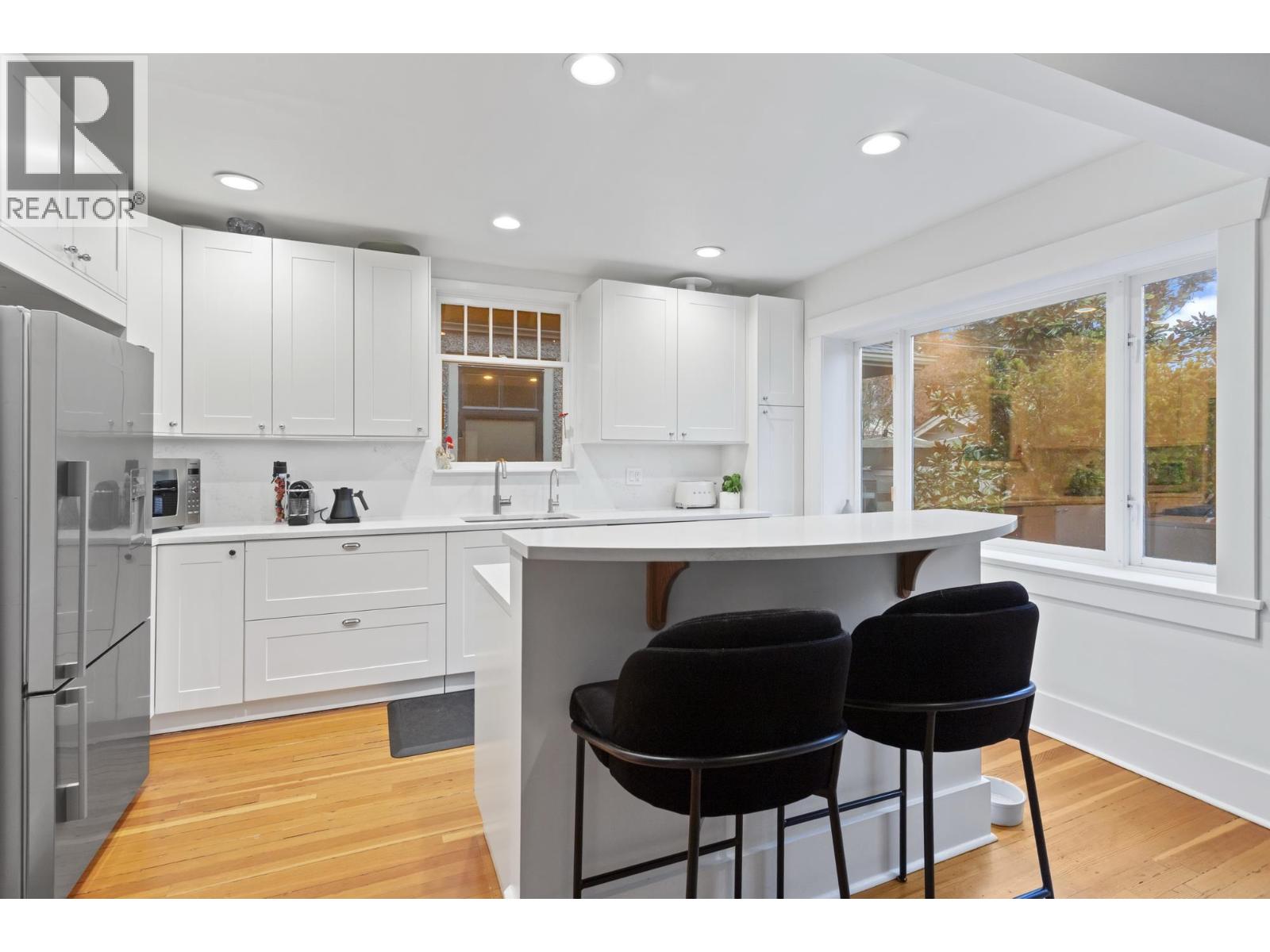 3716 W 30TH AVENUE, Vancouver