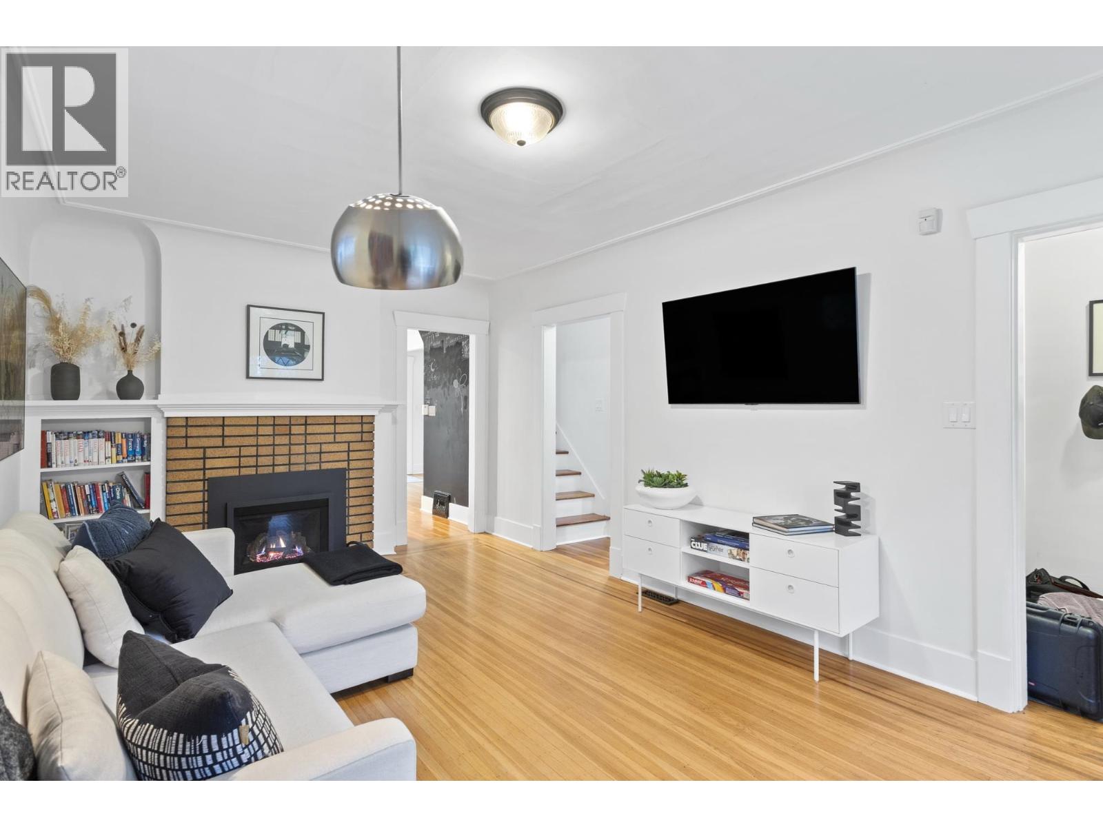 3716 W 30TH AVENUE, Vancouver