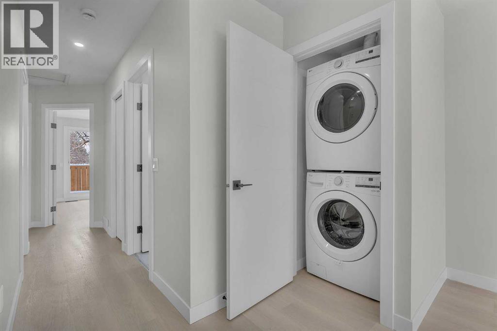 Single Family House Bi-level for Sale in  Centre Street NE Beddington Heights Calgary 