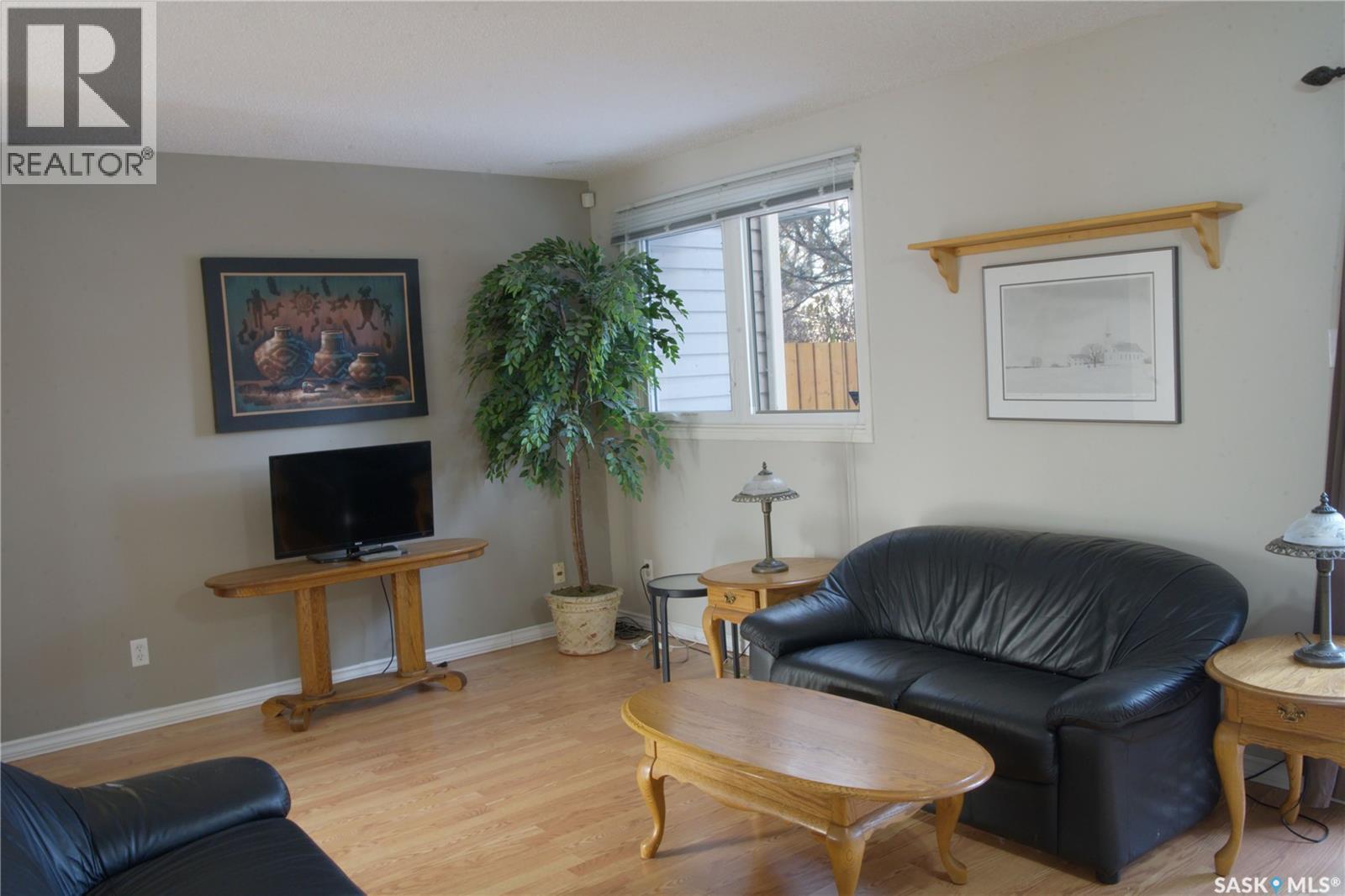 Single Family House 2 Level for Sale in   Haight CRESCENT Saskatoon 