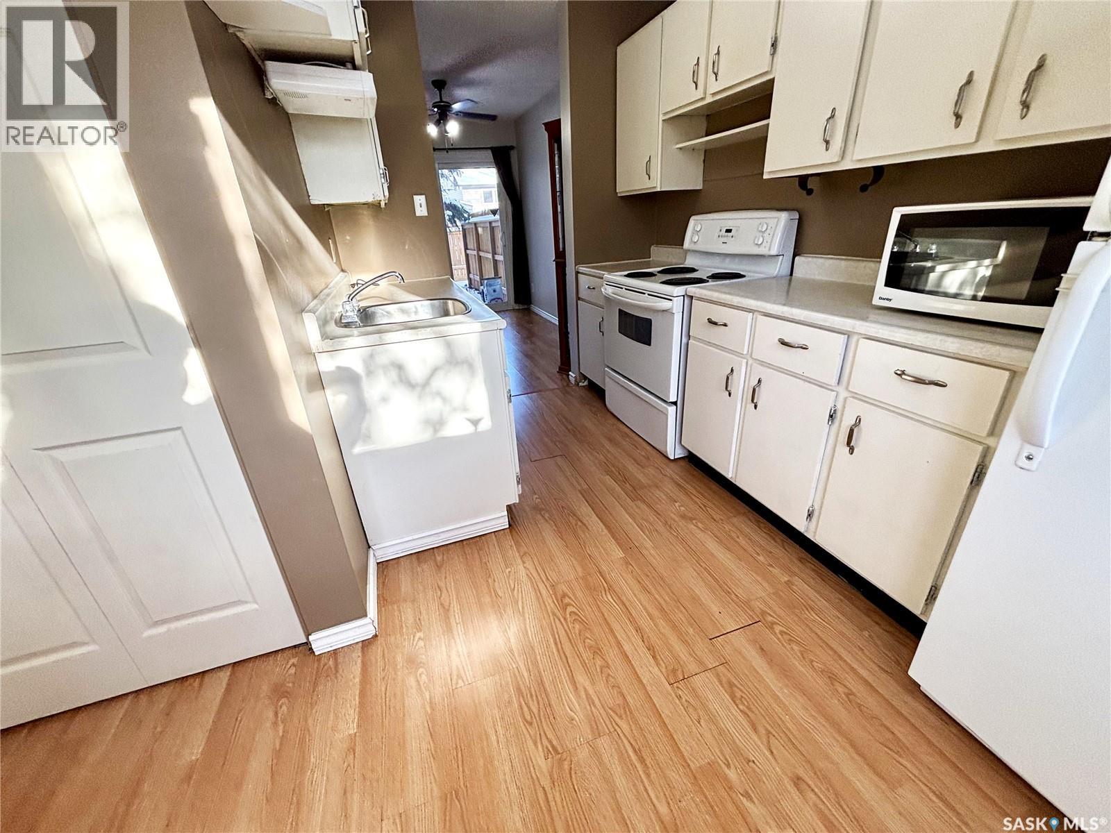 Single Family House 2 Level for Sale in   Haight CRESCENT Saskatoon 