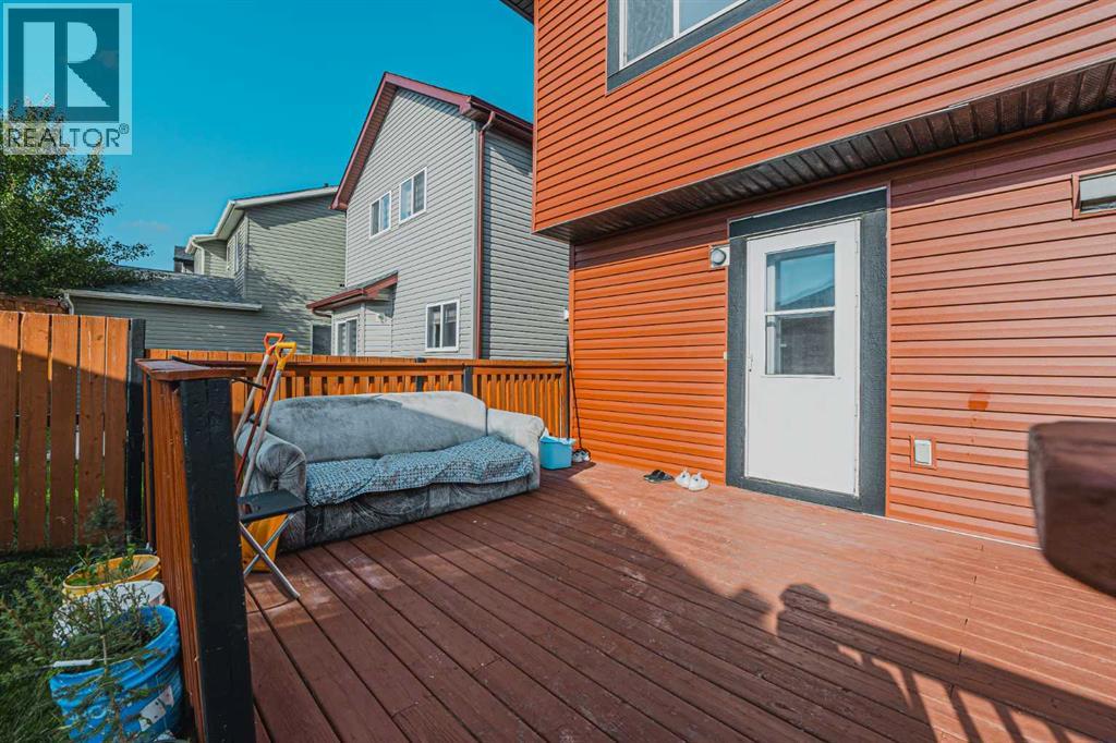 Single Family House for Sale in  Saddlebrook Drive NE Saddle Ridge Calgary 