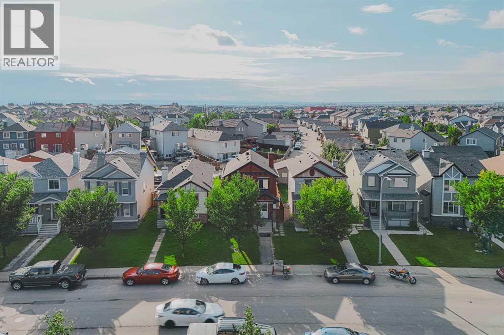 Single Family House for Sale in  Saddlebrook Drive NE Saddle Ridge Calgary 