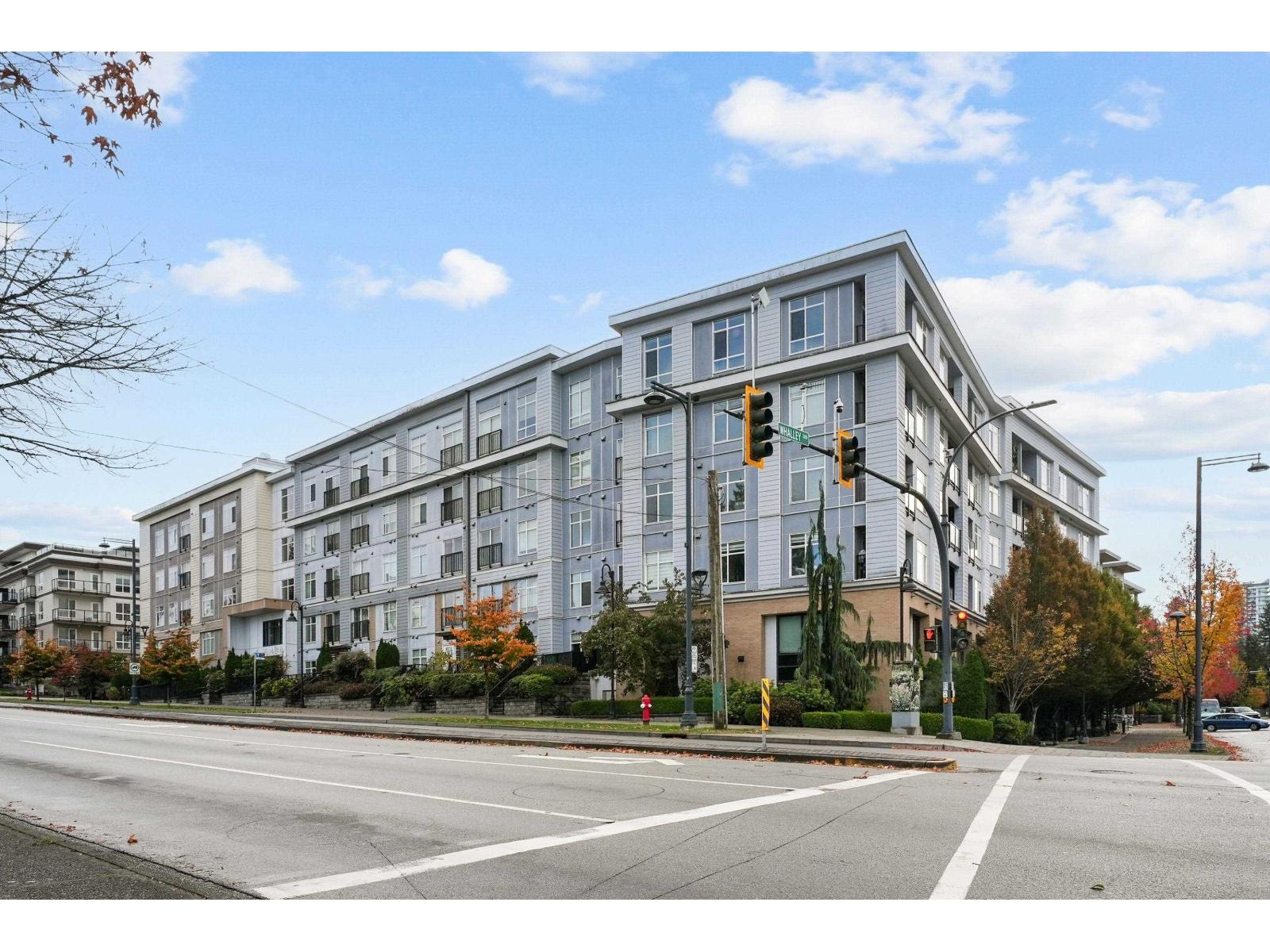 210 13728 108 AVENUE