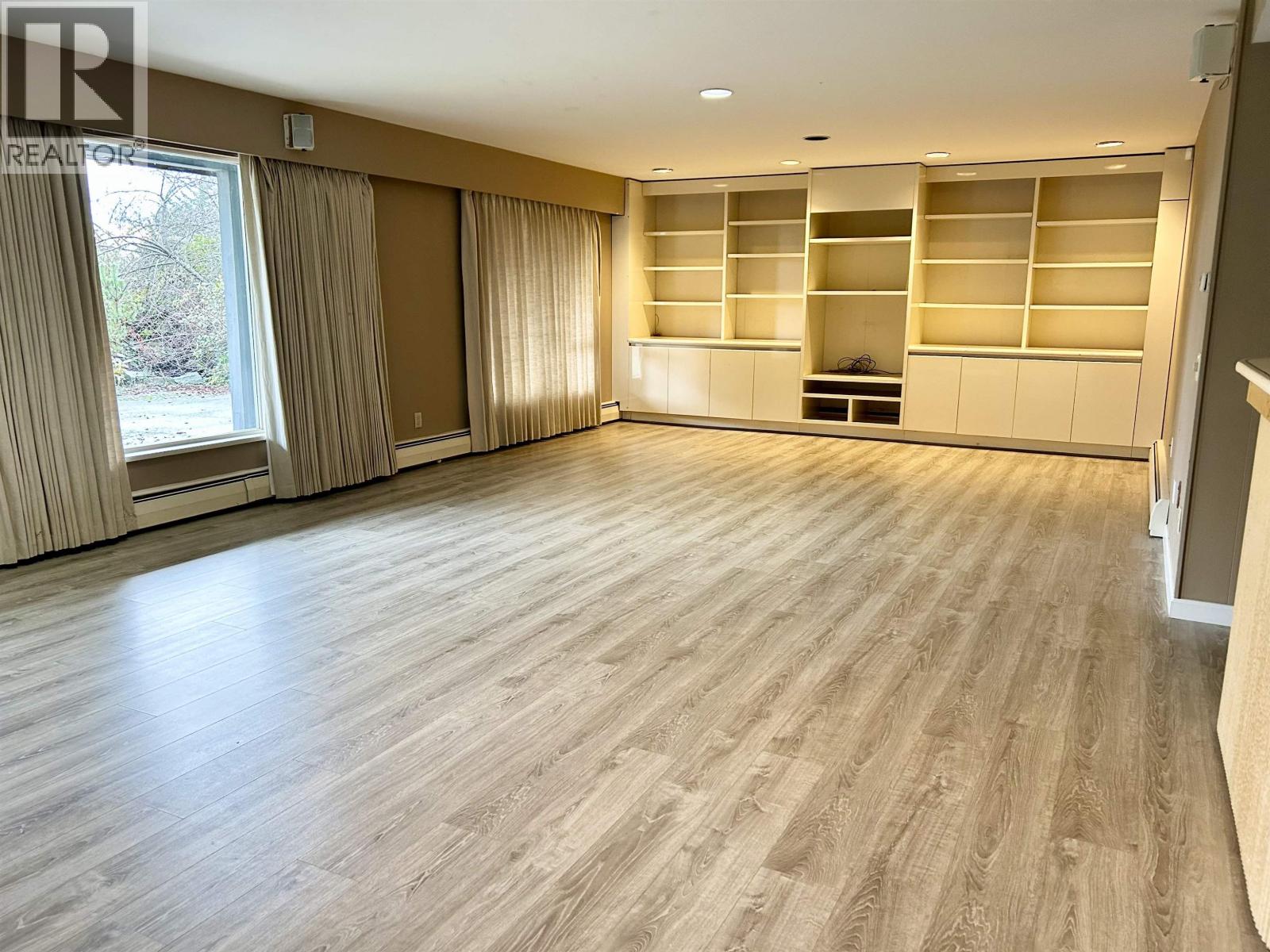 1378 CHARTWELL DRIVE, West Vancouver