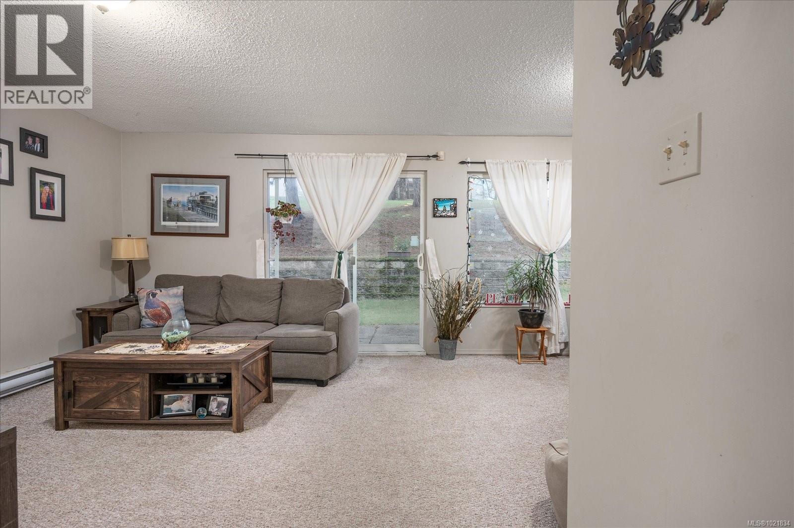 #54 444 BRUCE AVE - 10