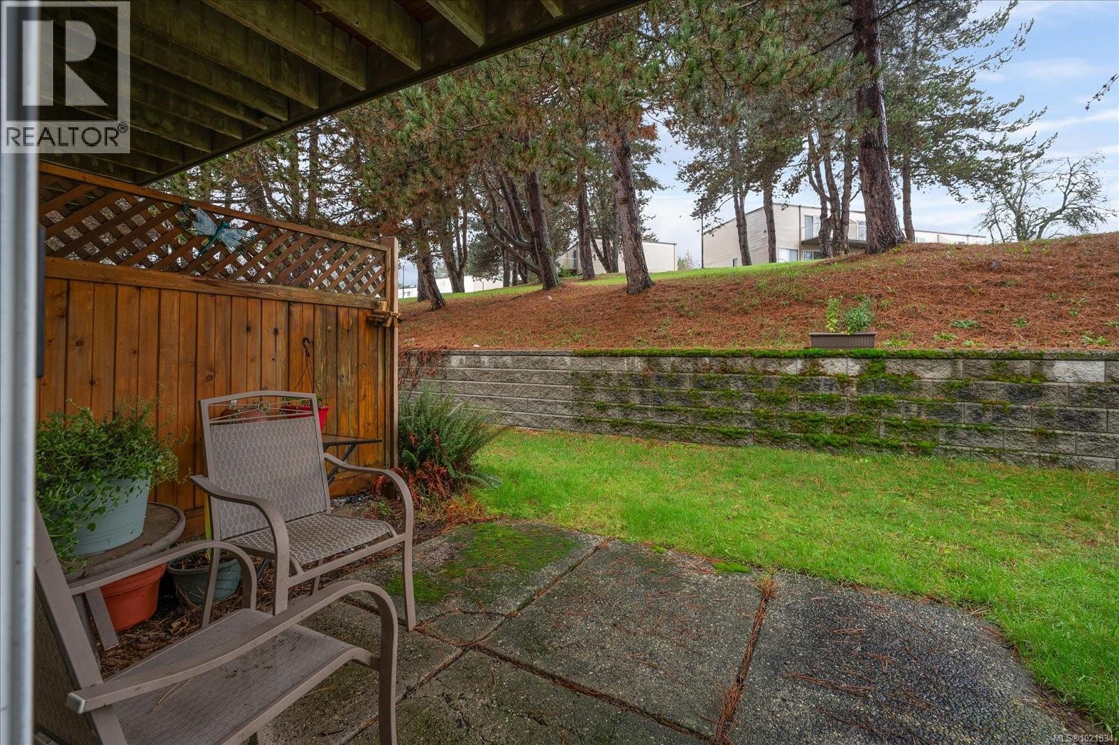 #54 444 BRUCE AVE - 14