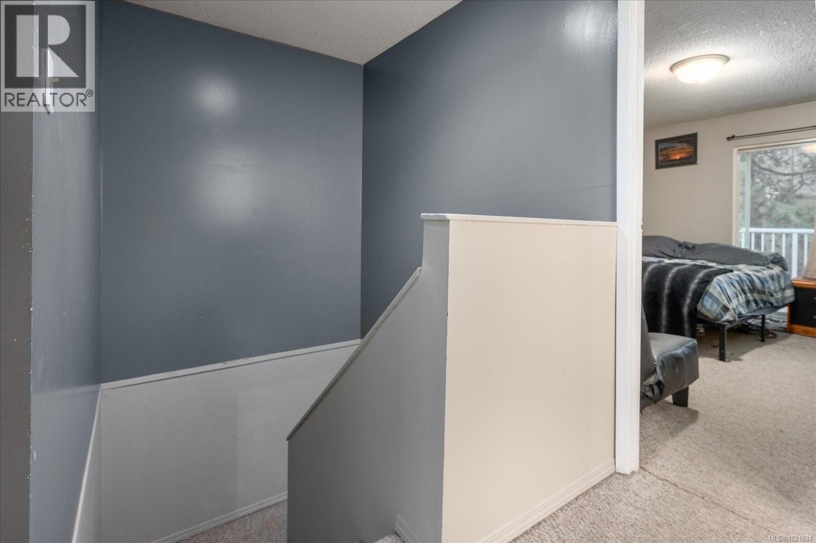 #54 444 BRUCE AVE - 19