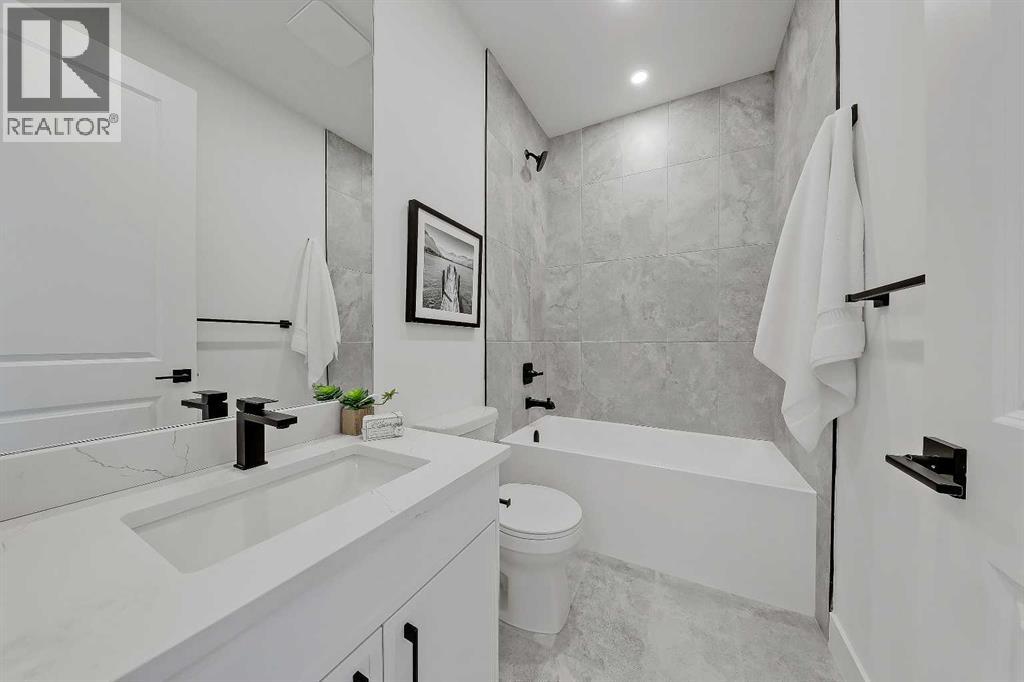 Single Family House for Sale in   Avenue NW Mount Pleasant Calgary 