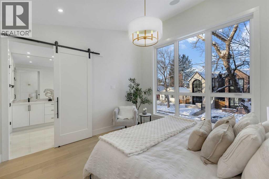 Single Family House for Sale in   Avenue NW Mount Pleasant Calgary 