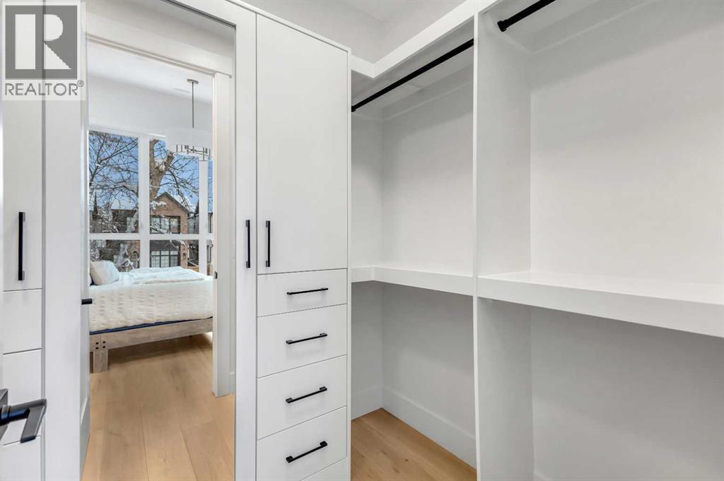 Single Family House for Sale in   Avenue NW Mount Pleasant Calgary 