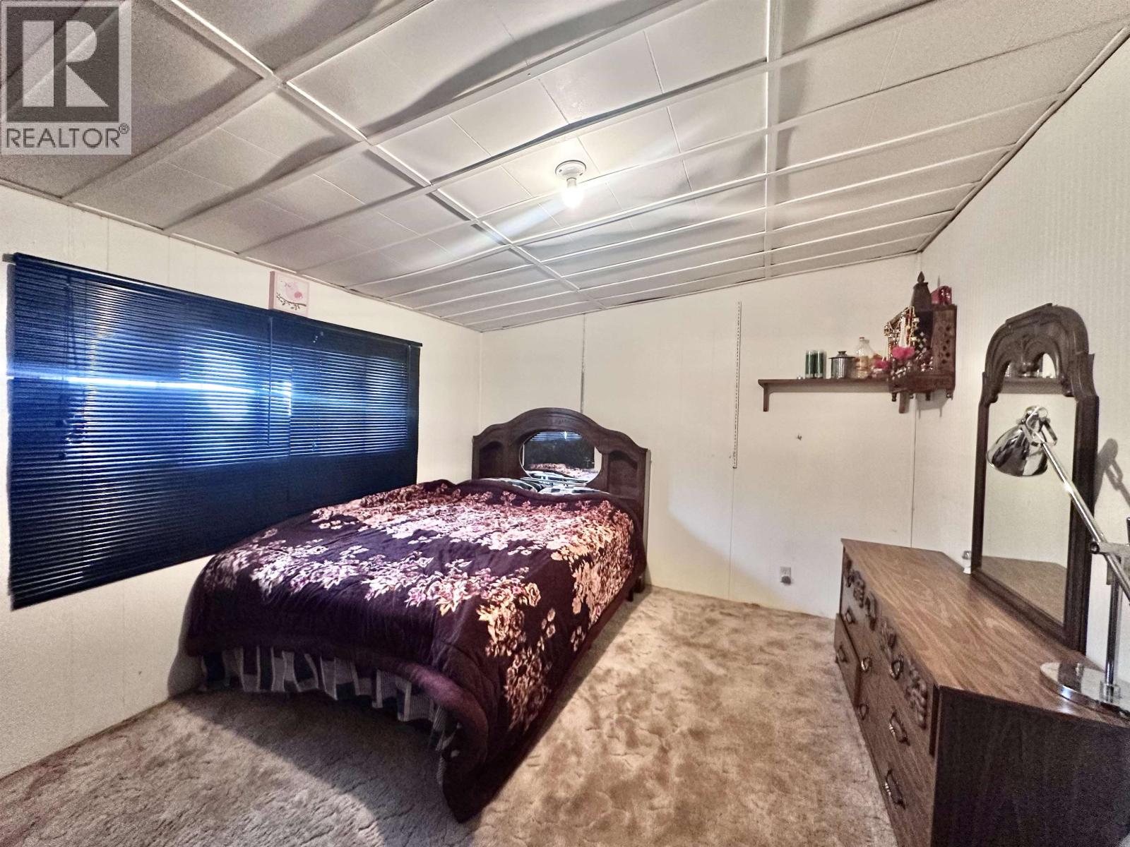 1085 3RD AVENUE, Valemount