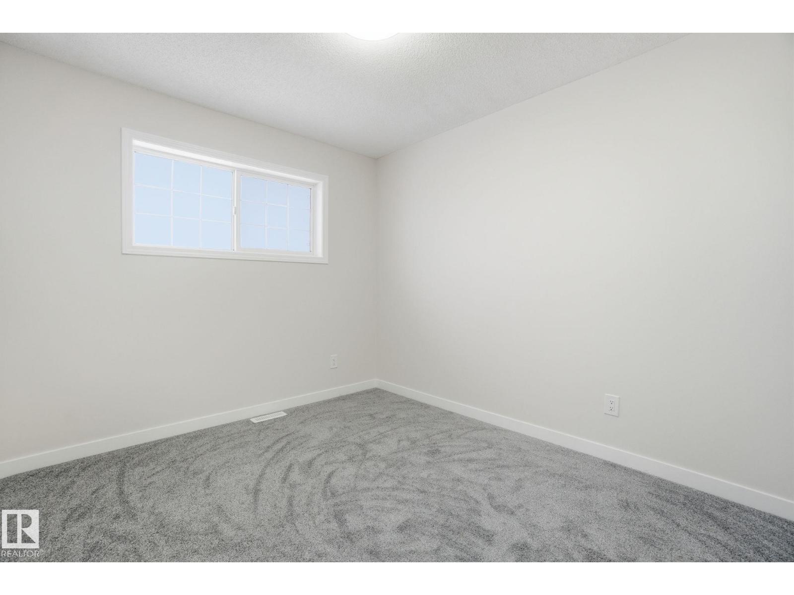 4035 38 ST NW, Edmonton