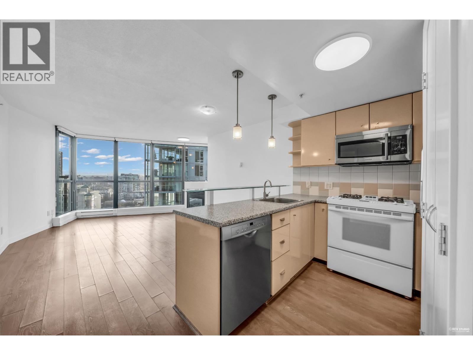 1901 501 PACIFIC STREET, Vancouver