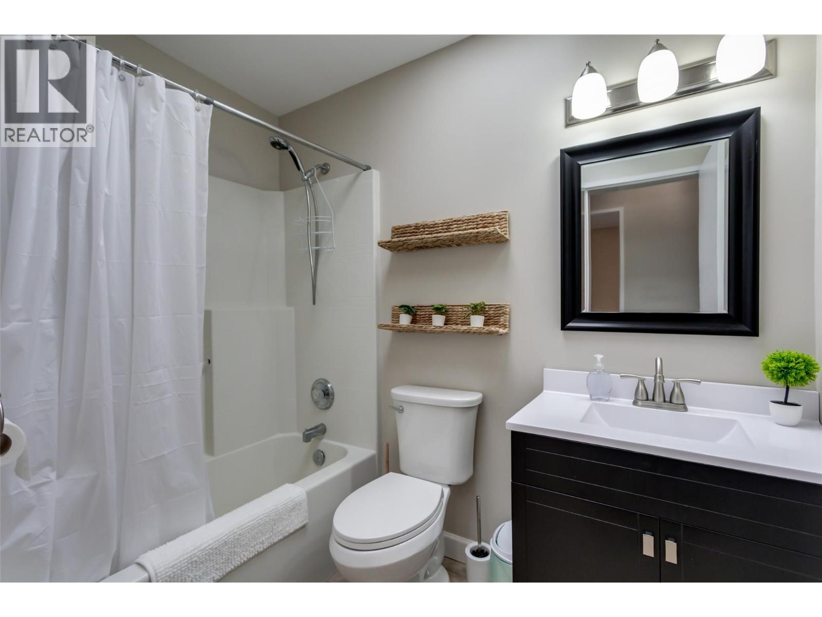 138 2005 Boucherie Road, West Kelowna