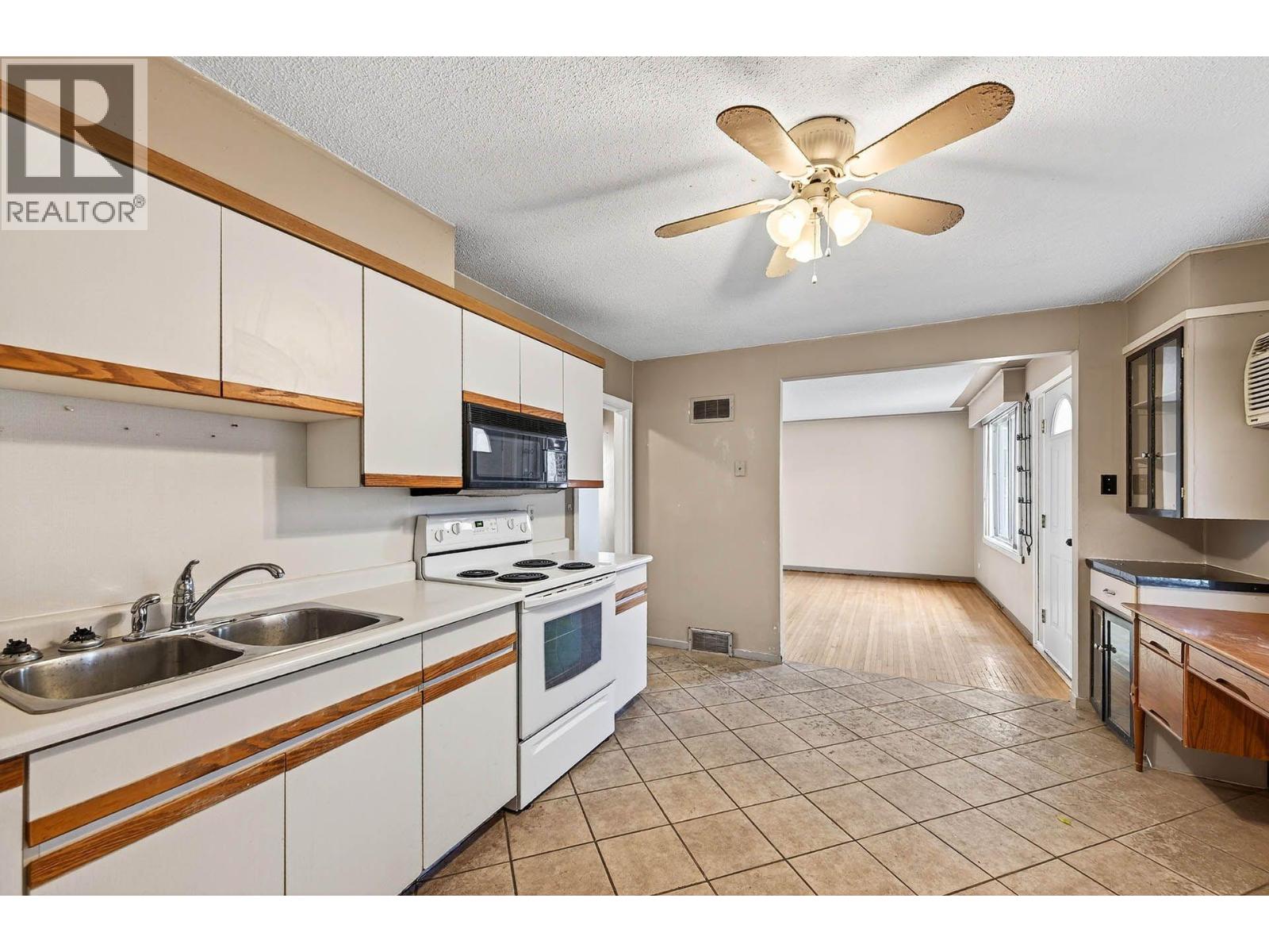 620 Fortune Drive - 4