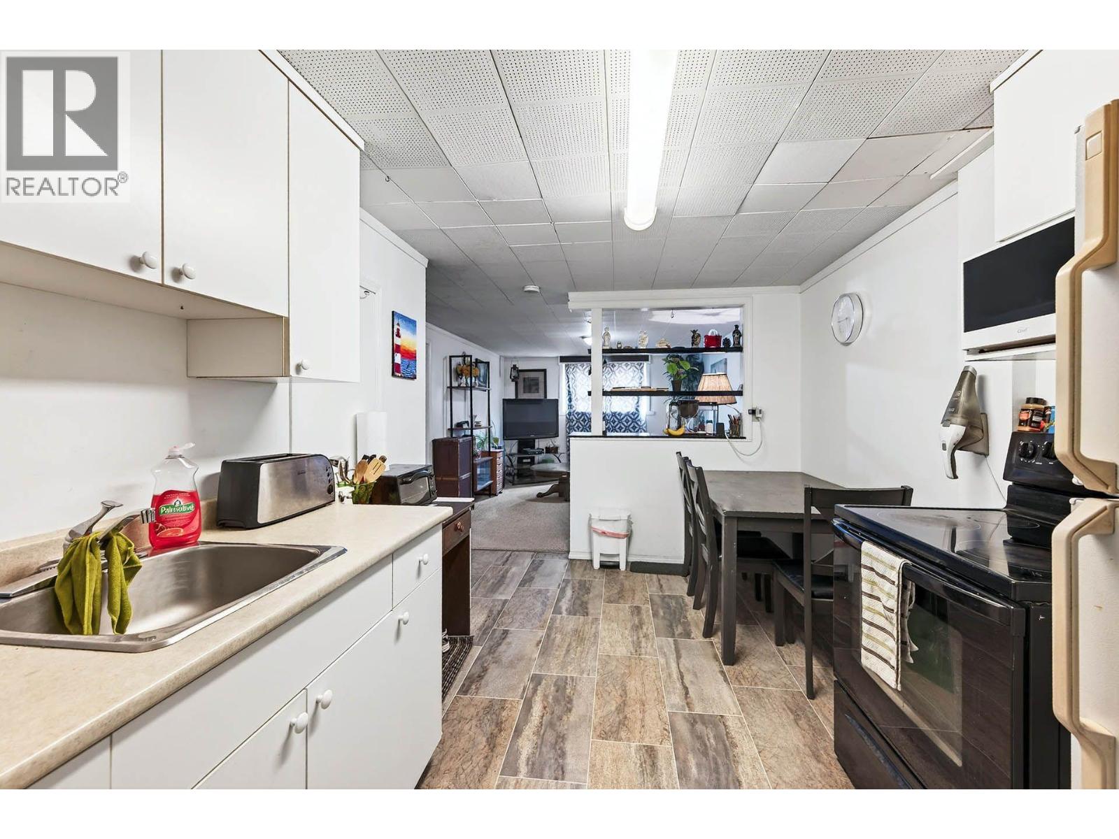 620 FORTUNE DRIVE - 24