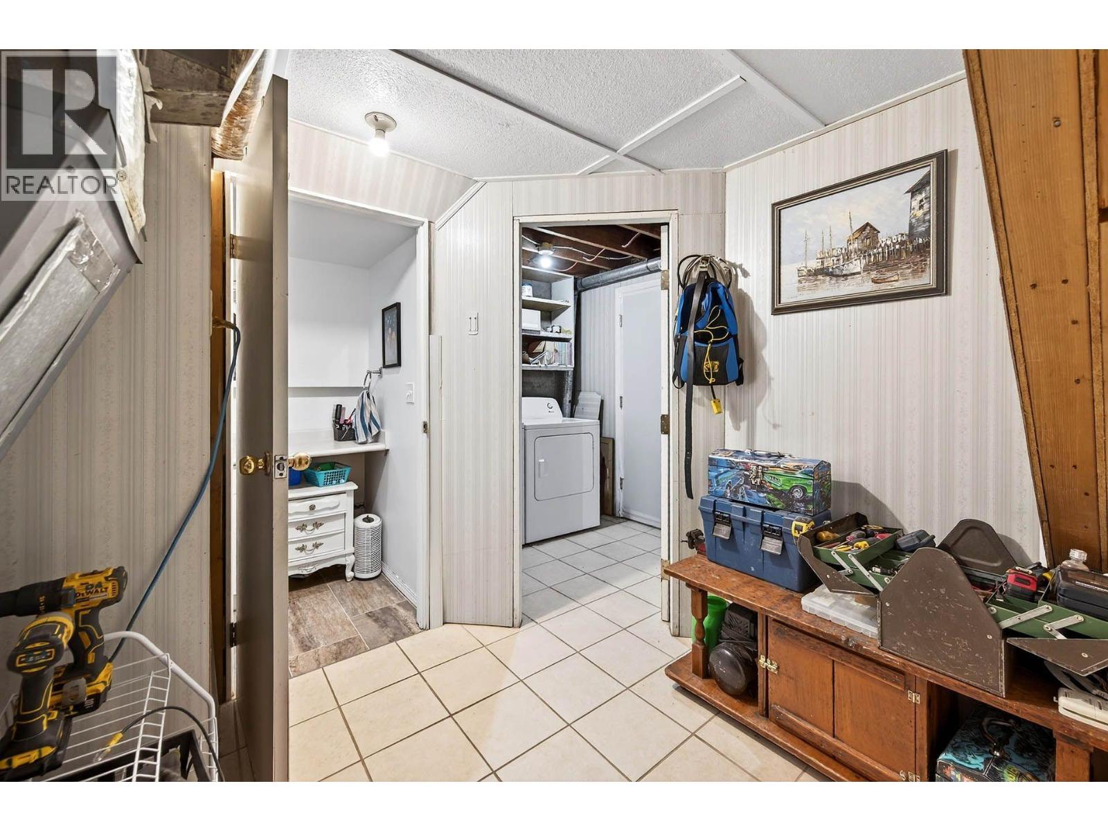 620 FORTUNE DRIVE - 32