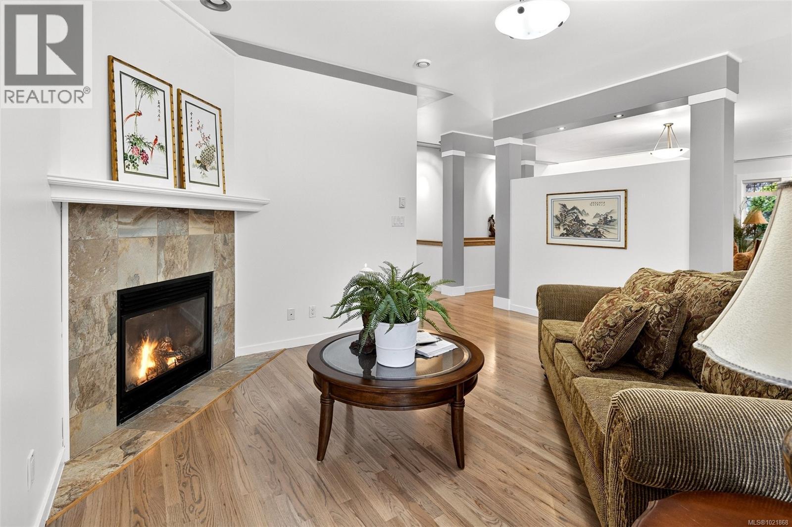 489 Outrigger Loop, Colwood