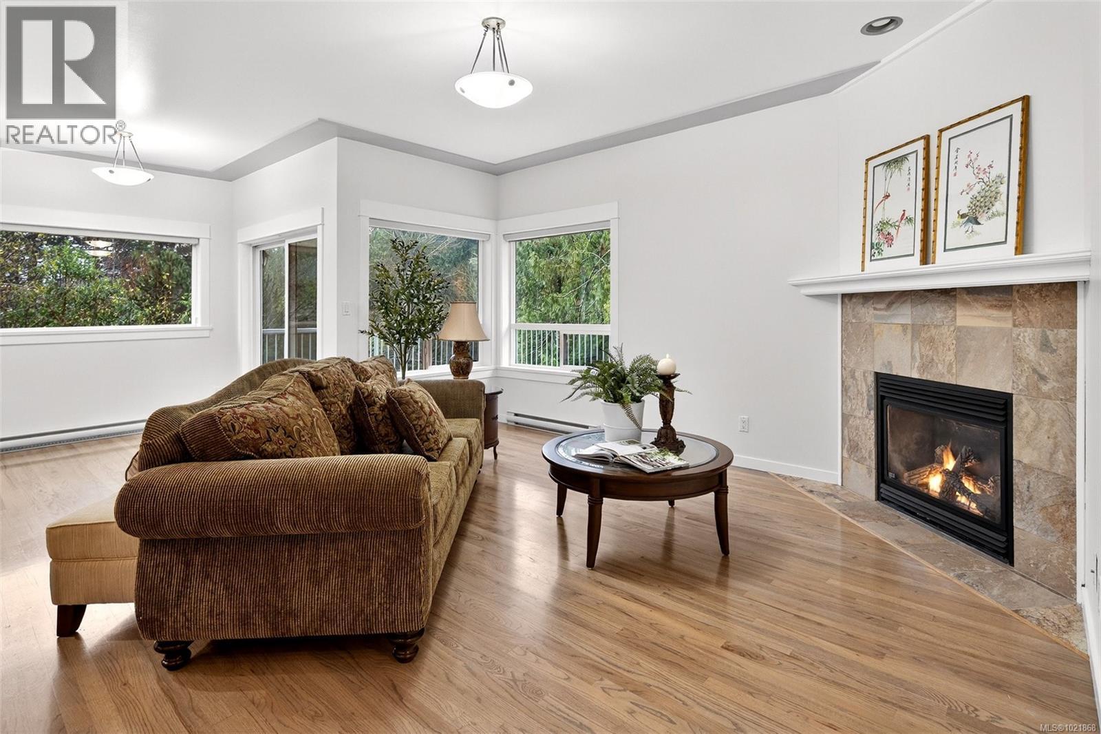 489 Outrigger Loop, Colwood