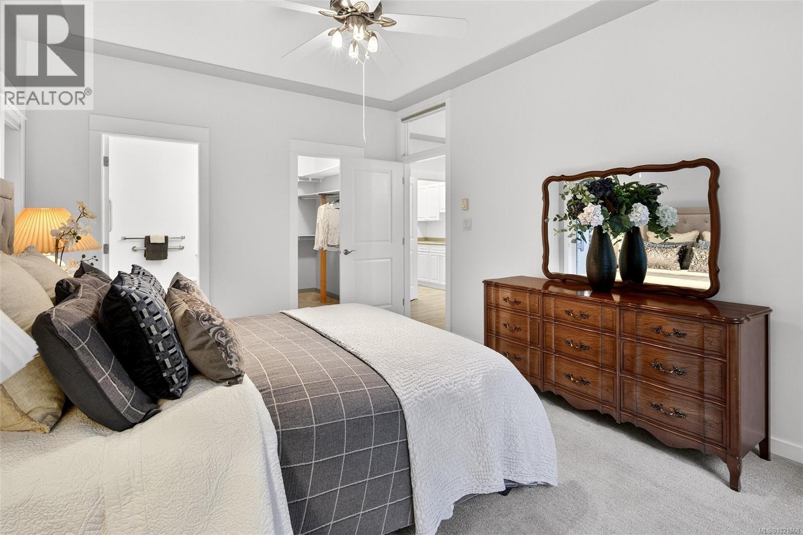 489 Outrigger Loop, Colwood