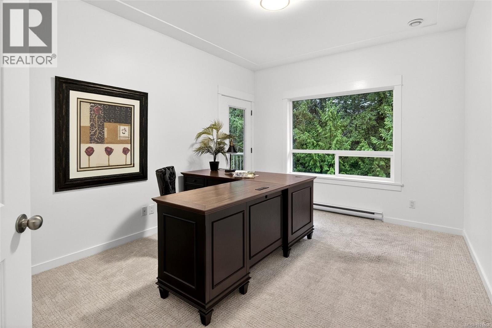 489 Outrigger Loop, Colwood