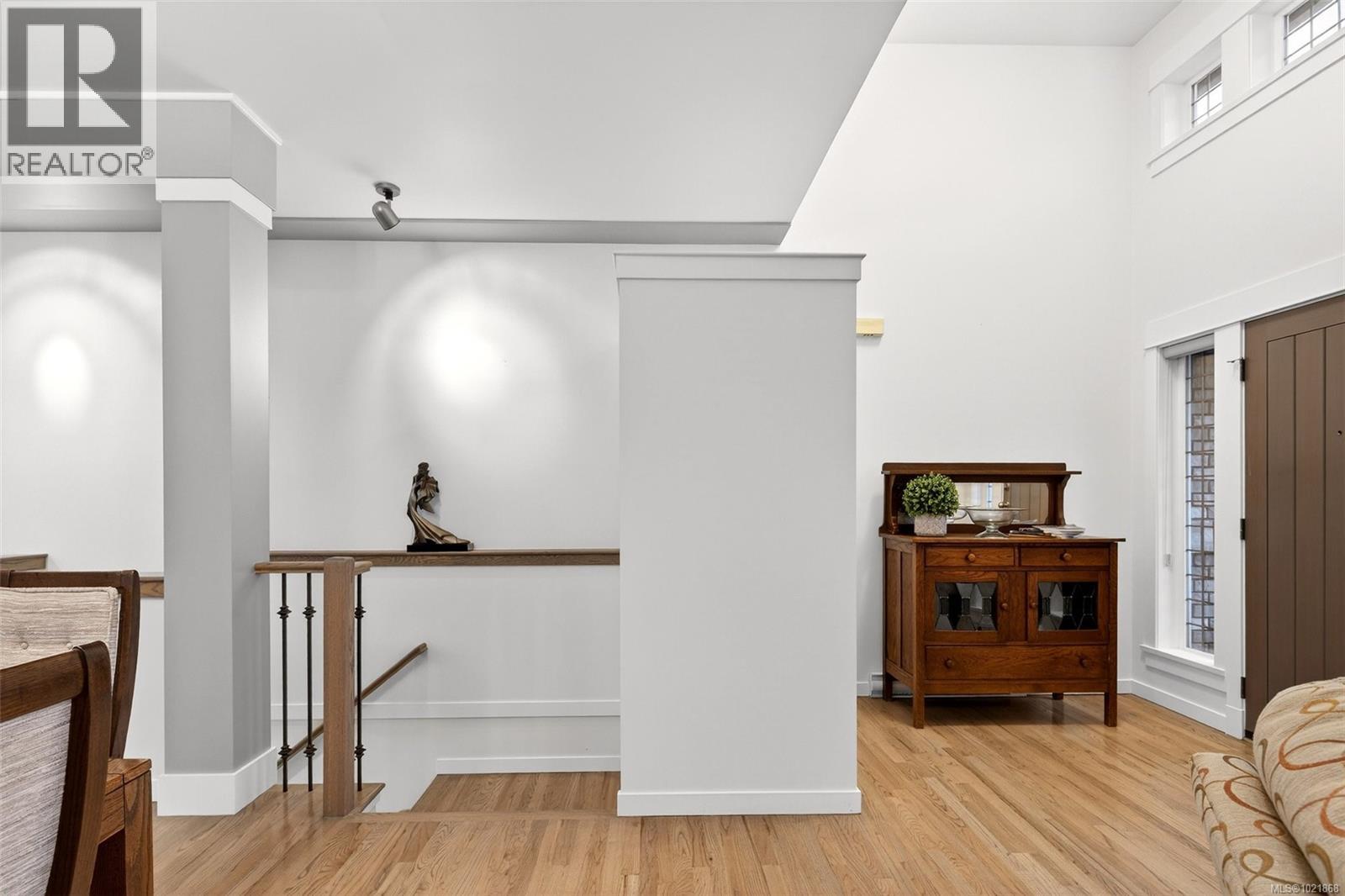 489 Outrigger Loop, Colwood