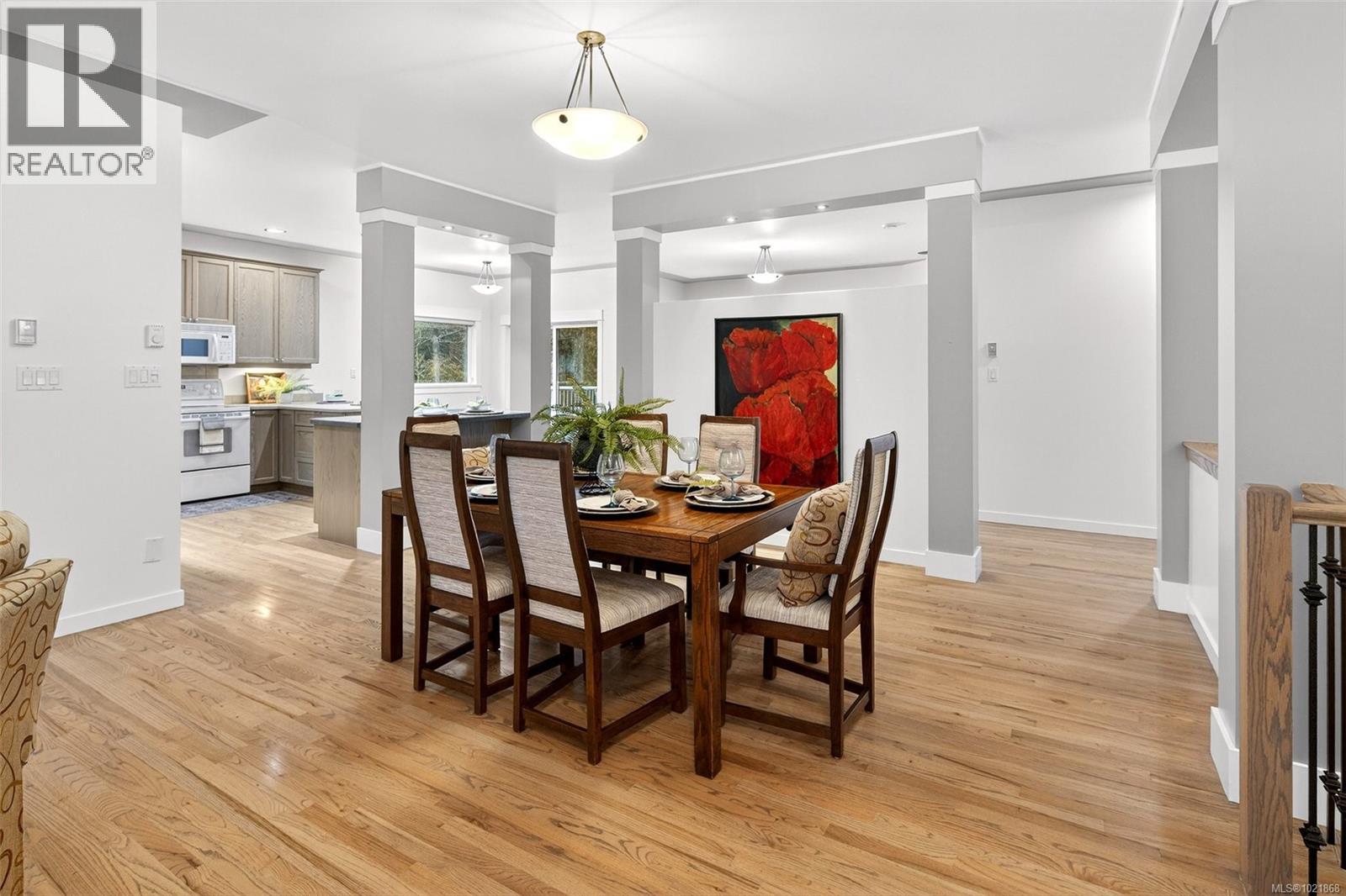 489 Outrigger Loop, Colwood