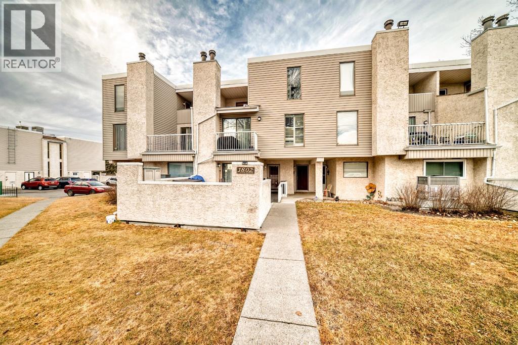 1802, 3500 Varsity Drive NW, Calgary, Alberta