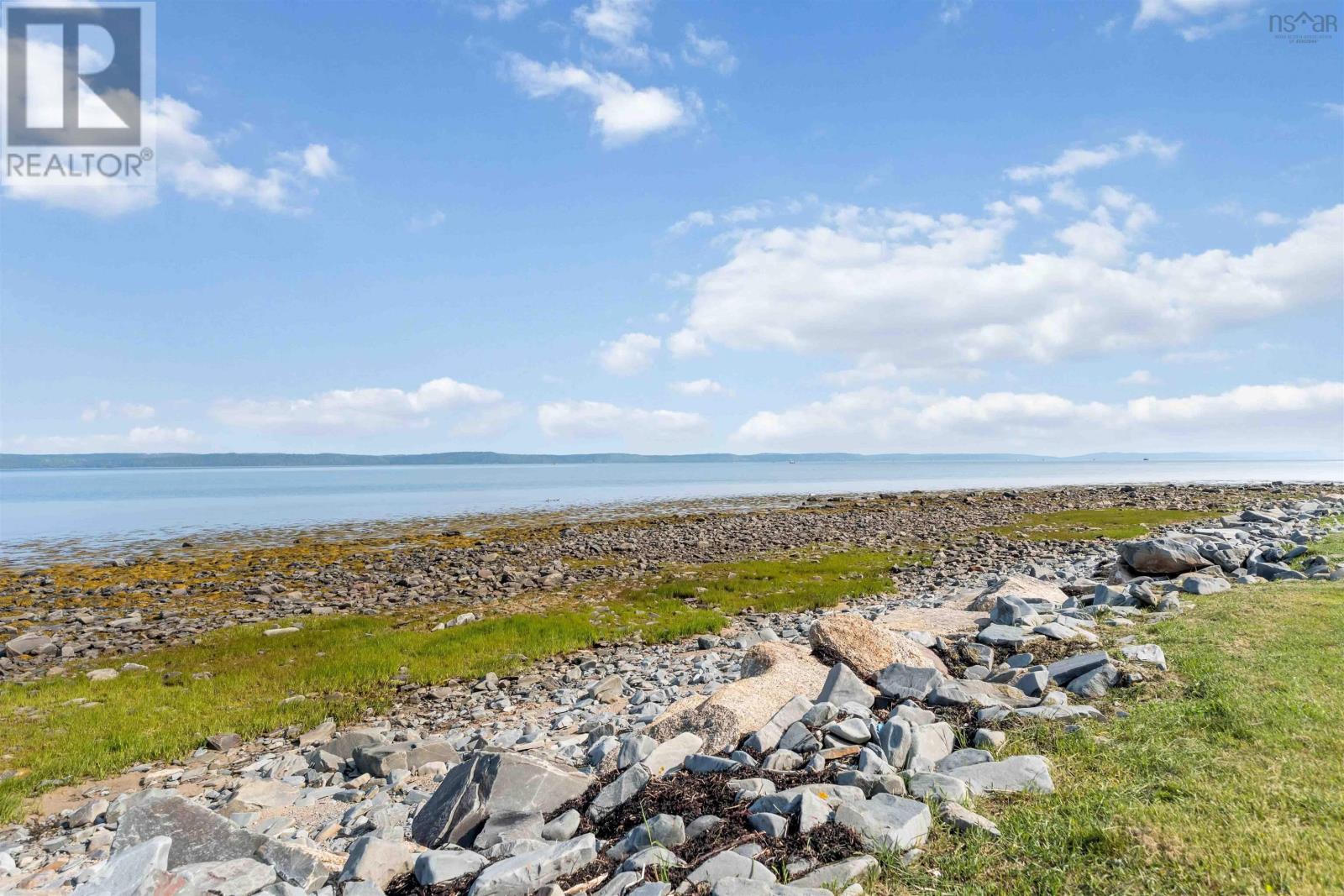 Property 24 of 49 of 463 Fort Point Road