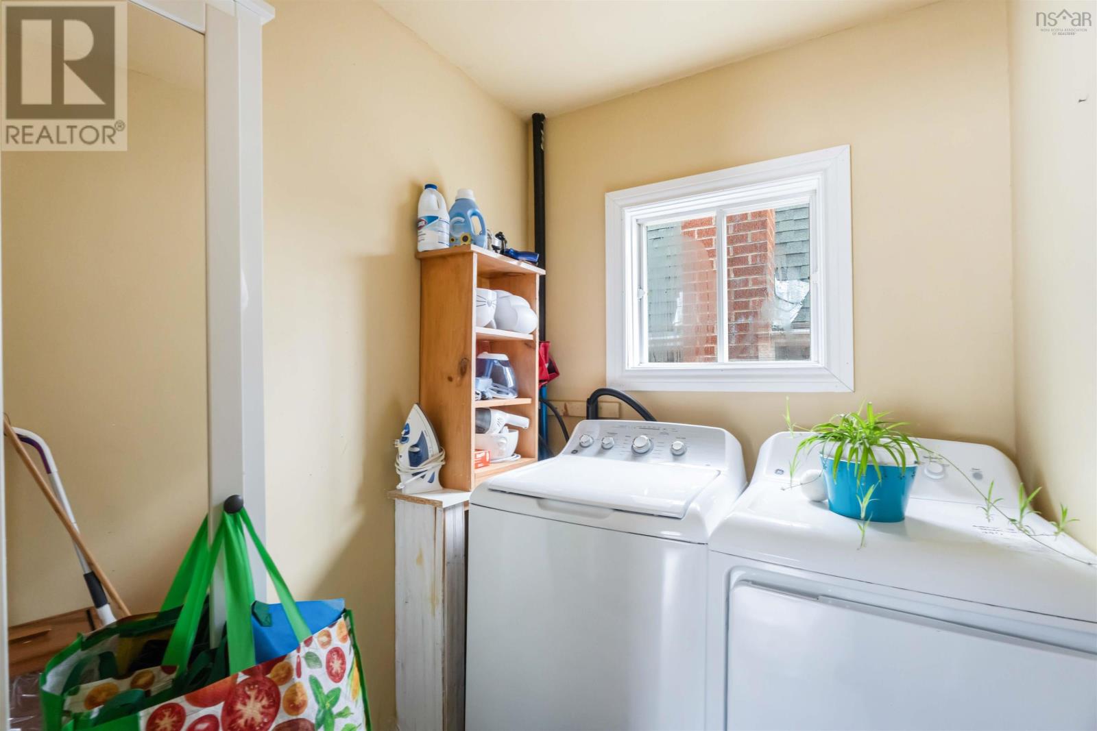 Property 18 of 26 of 260 Gerrish Street