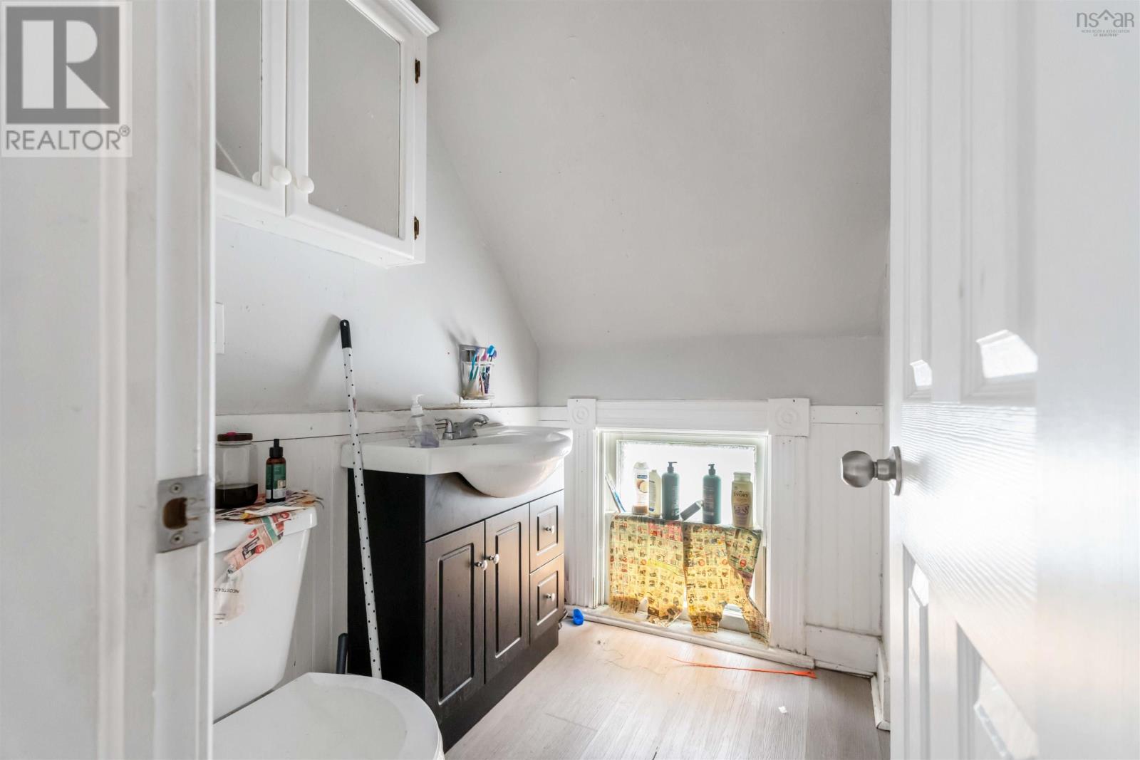 Property 23 of 26 of 260 Gerrish Street