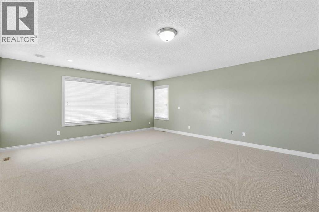 Single Family House for Sale in  Springborough Green SW Springbank Hill Calgary 