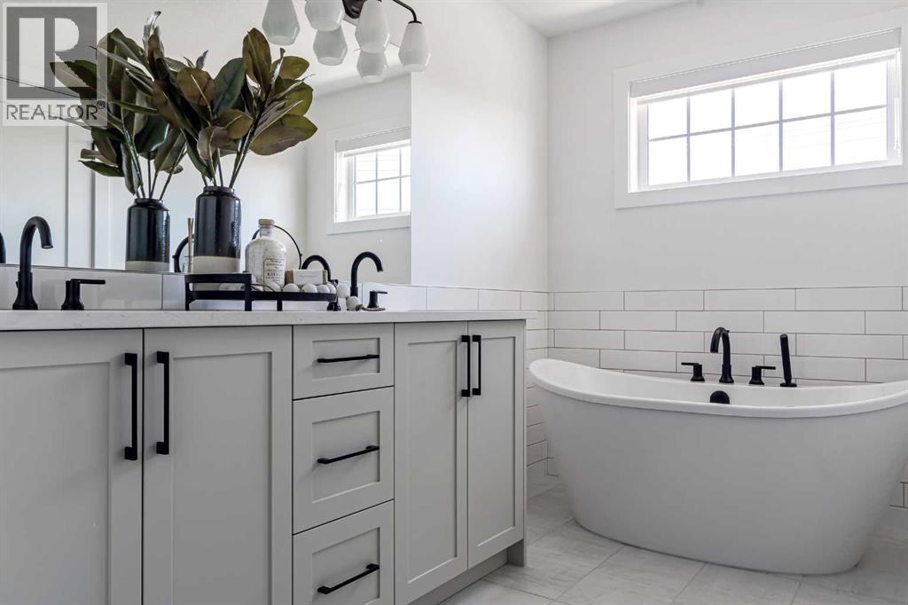 Single Family House for Sale in  Greenwich Drive NW Greenwood/Greenbriar Calgary 