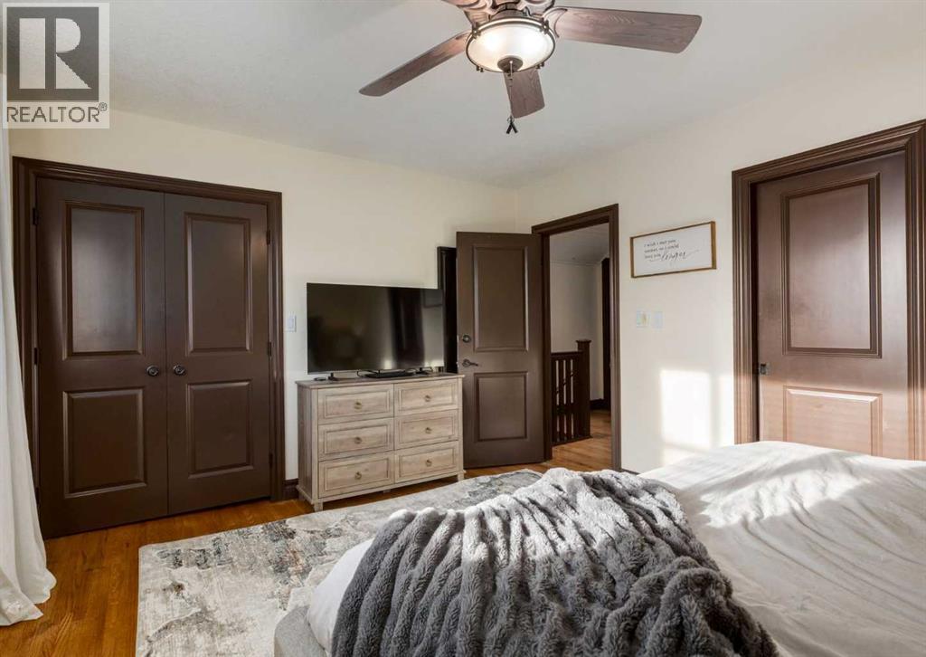 Single Family House for Sale in B  Avenue NE Tuxedo Park Calgary 