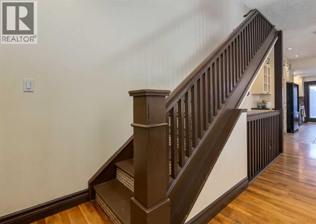 Single Family House for Sale in B  Avenue NE Tuxedo Park Calgary 