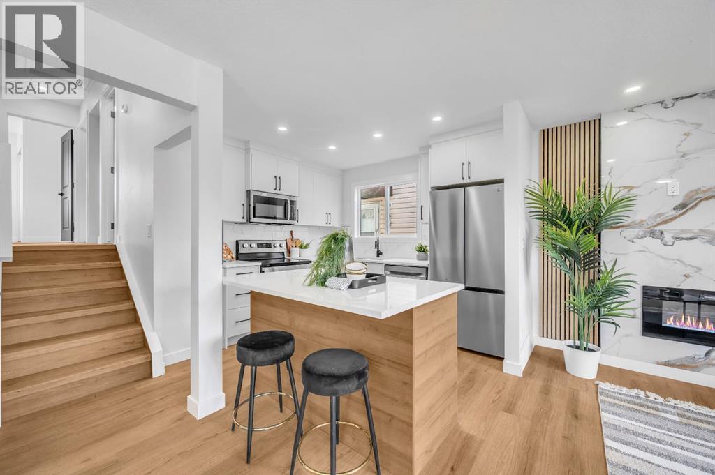 Single Family House 4 Level for Sale in   Avenue NE Pineridge Calgary 