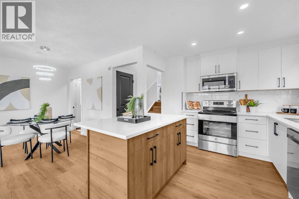 Single Family House 4 Level for Sale in   Avenue NE Pineridge Calgary 