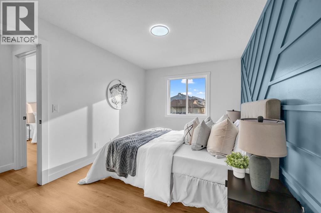 Single Family House 4 Level for Sale in   Avenue NE Pineridge Calgary 