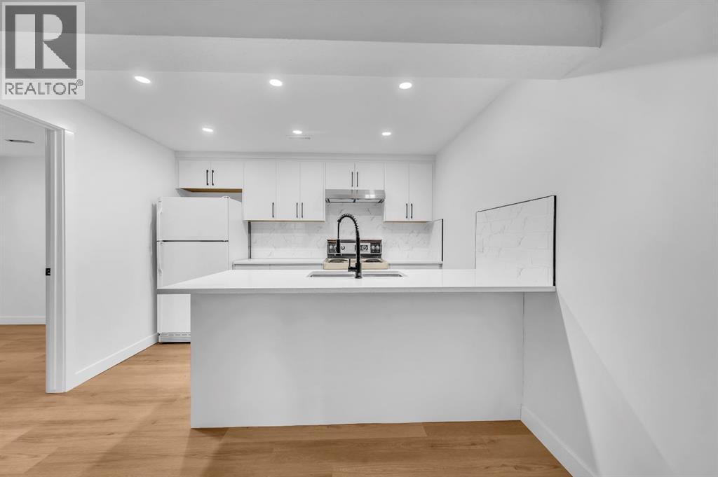 Single Family House 4 Level for Sale in   Avenue NE Pineridge Calgary 